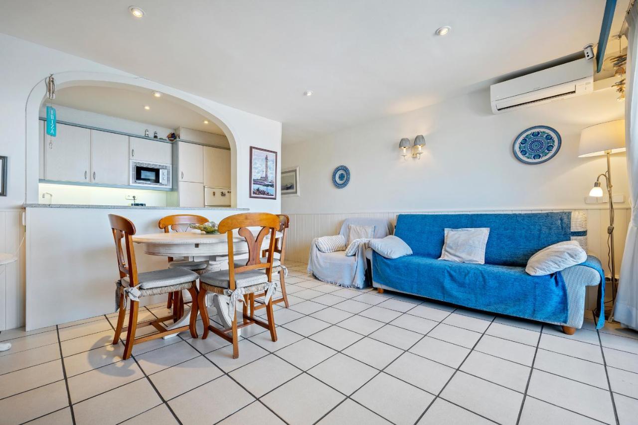 Hauzify I Capellans Apartamento
